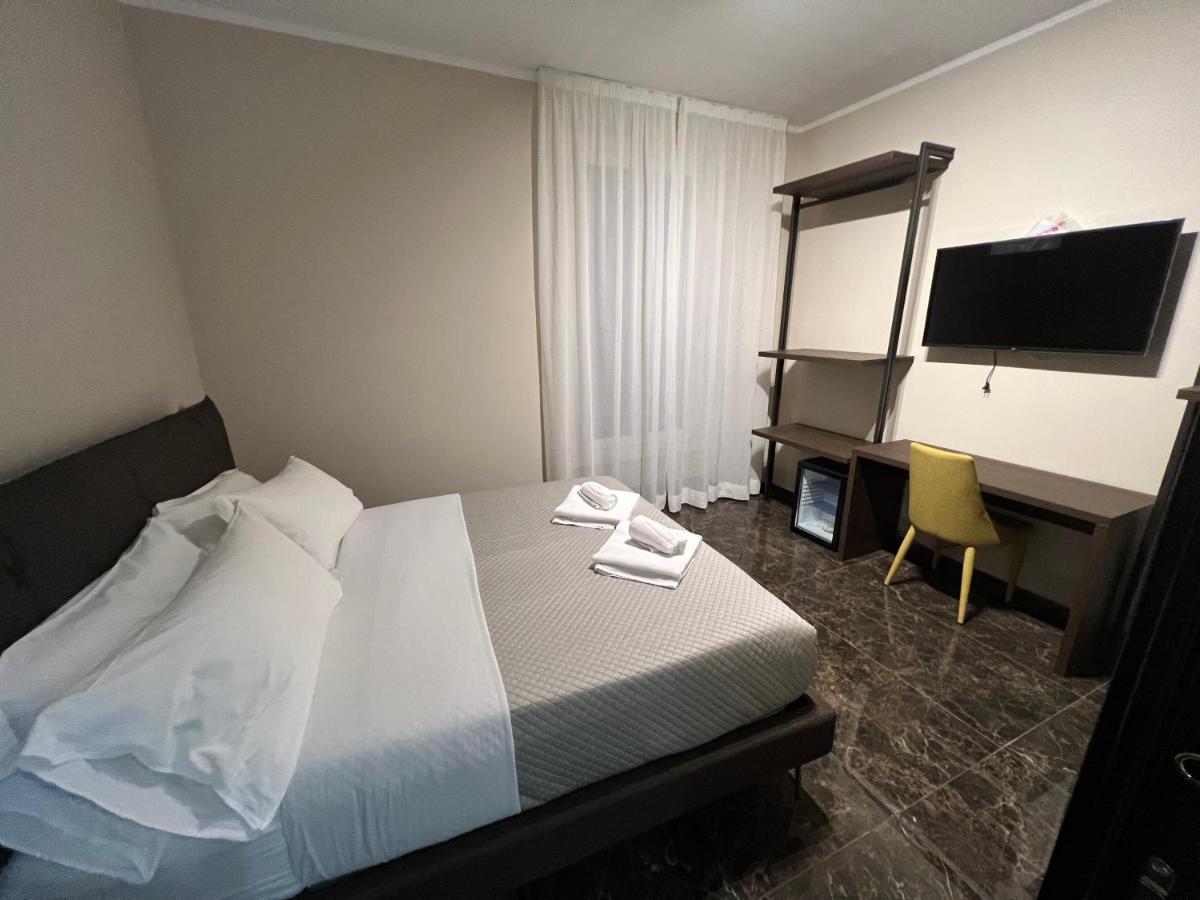 Viminale Domus Hotel โรม ภายนอก รูปภาพ