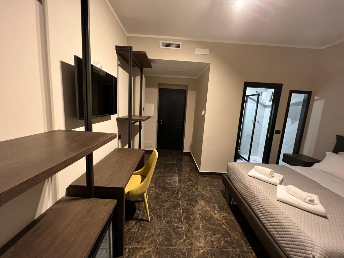 Viminale Domus Hotel โรม ภายนอก รูปภาพ