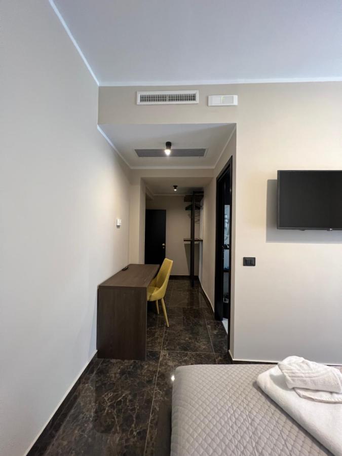 Viminale Domus Hotel โรม ภายนอก รูปภาพ