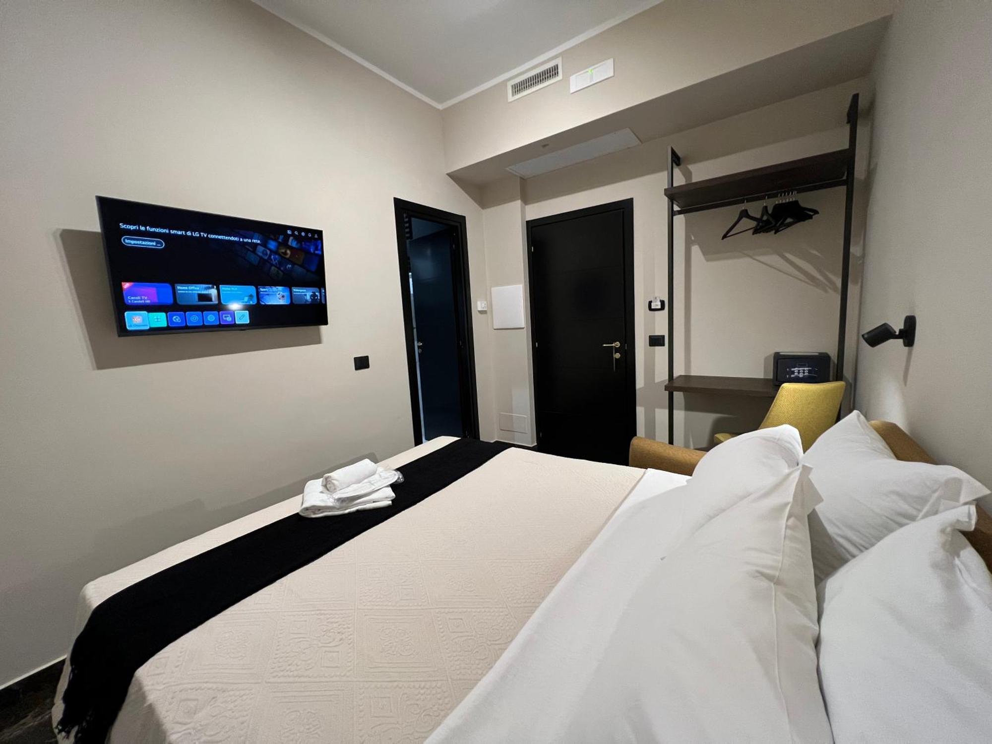 Viminale Domus Hotel โรม ภายนอก รูปภาพ