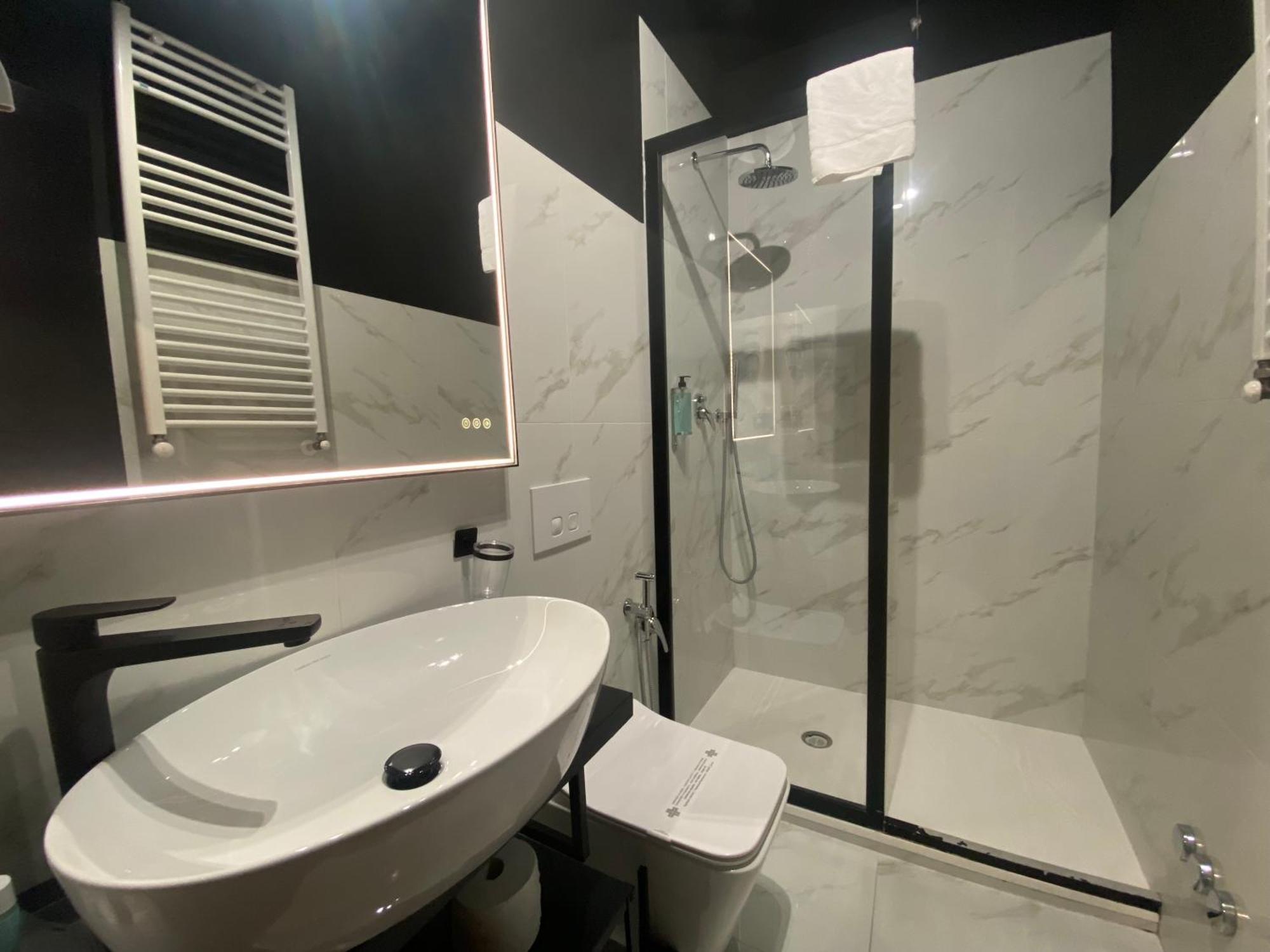 Viminale Domus Hotel โรม ภายนอก รูปภาพ