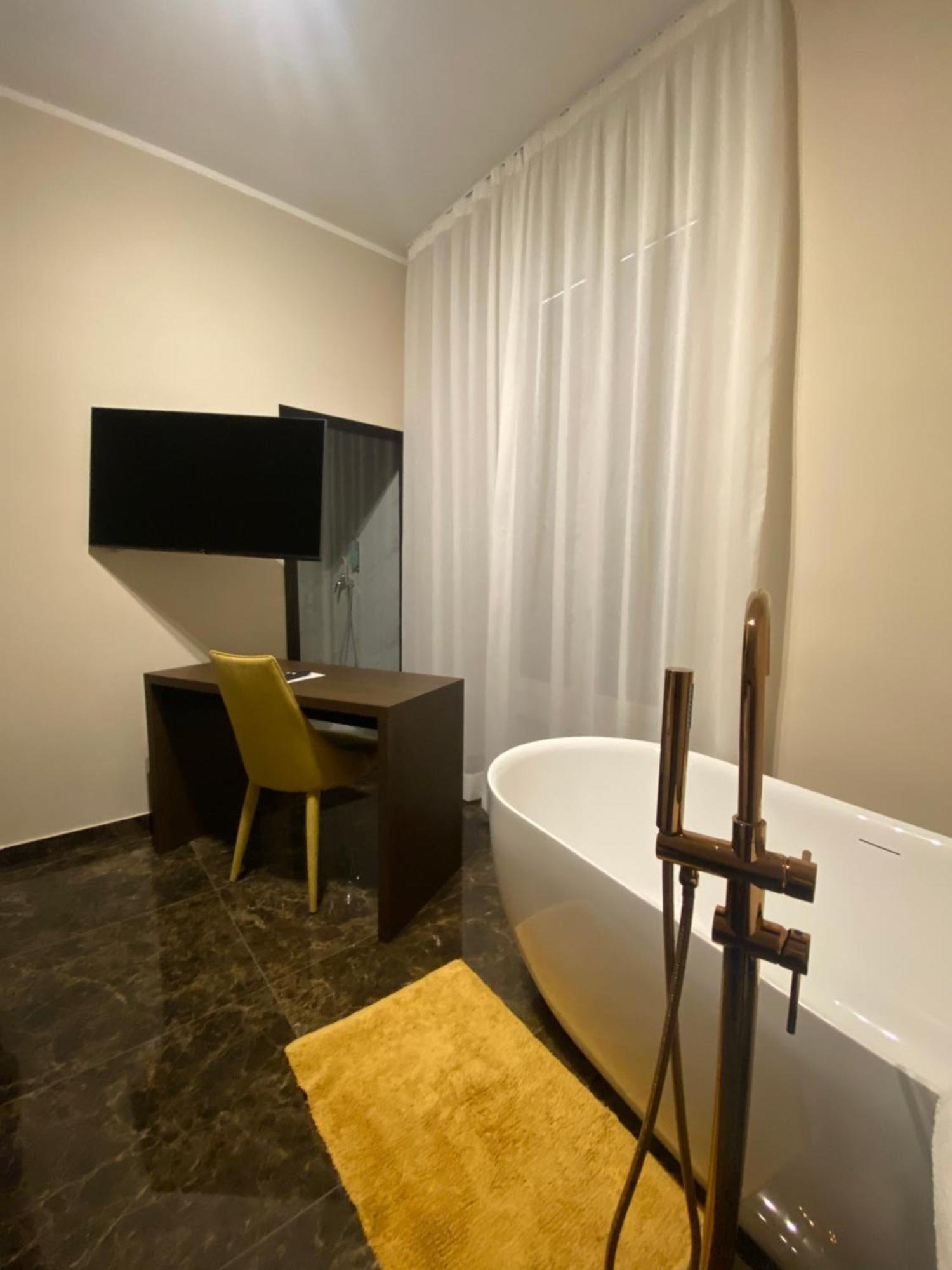 Viminale Domus Hotel โรม ภายนอก รูปภาพ